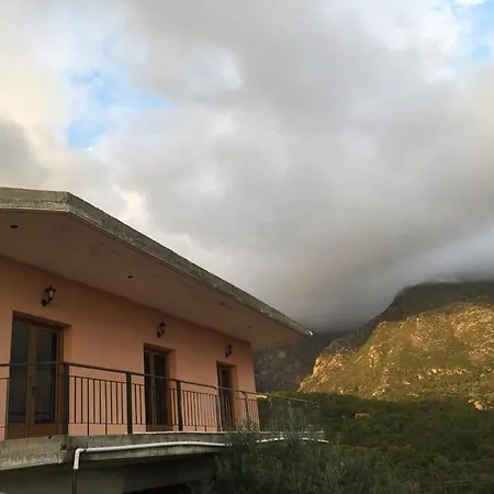 Vila Melpo Ilias