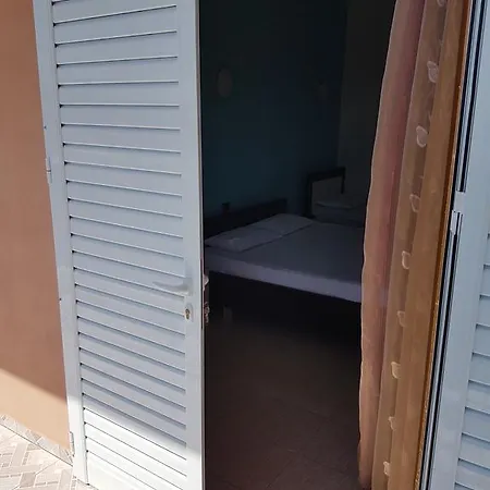 Vila Melpo *